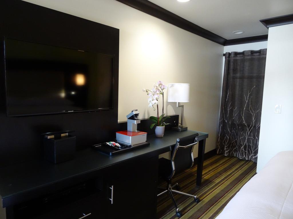 Hotel Azura Санта Роза Екстериор снимка